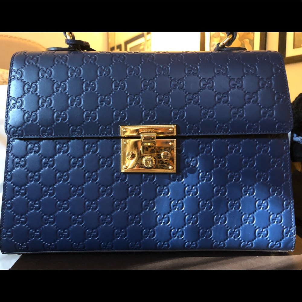 Gucci Large Signature Padlock Navy AUTH NOTRADES